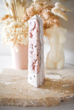 Load image into Gallery viewer, druzy pink agate tower 01
