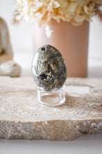 Load image into Gallery viewer, pyrite egg 06
