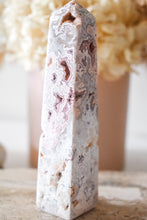 Load image into Gallery viewer, druzy pink agate tower 04
