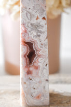 Load image into Gallery viewer, druzy pink agate tower 03
