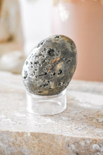 Load image into Gallery viewer, pyrite egg 03
