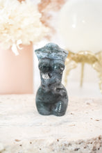 Load image into Gallery viewer, moss agate goddess 02
