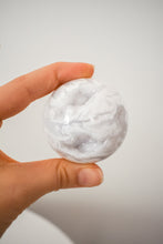 Load image into Gallery viewer, druzy snow agate sphere 01
