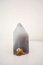 Load image into Gallery viewer, druzy agate tower 04
