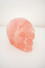 Load image into Gallery viewer, rose quartz skull 01
