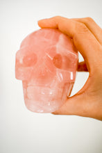 Load image into Gallery viewer, rose quartz skull 02
