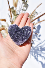 Load image into Gallery viewer, amethyst heart cluster 02
