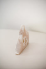 Load image into Gallery viewer, snow agate mountain 03
