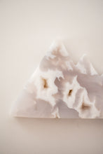 Load image into Gallery viewer, snow agate mountain 03
